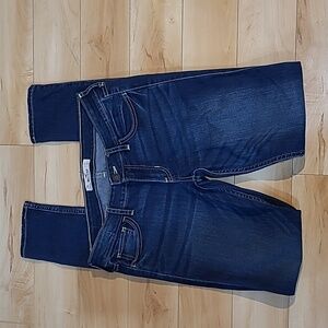Hollister women's W27 L33 jeans